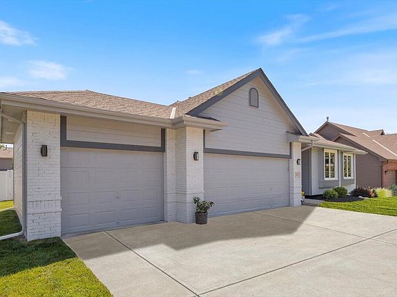 2nd image of 5405 S 163rd Ave