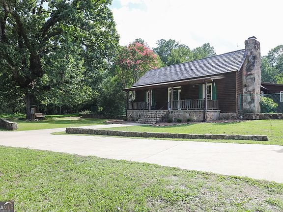2nd image of 363 Sanders Davis Rd