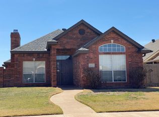 6025 Oakmont Dr, Wichita Falls, TX 76310