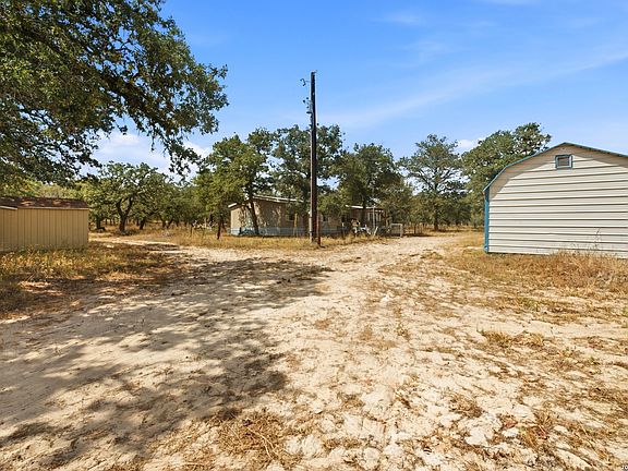 3rd image of 100 SANDY OAK LN