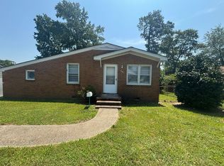 806 Carolina St, Roanoke Rapids, NC 27870