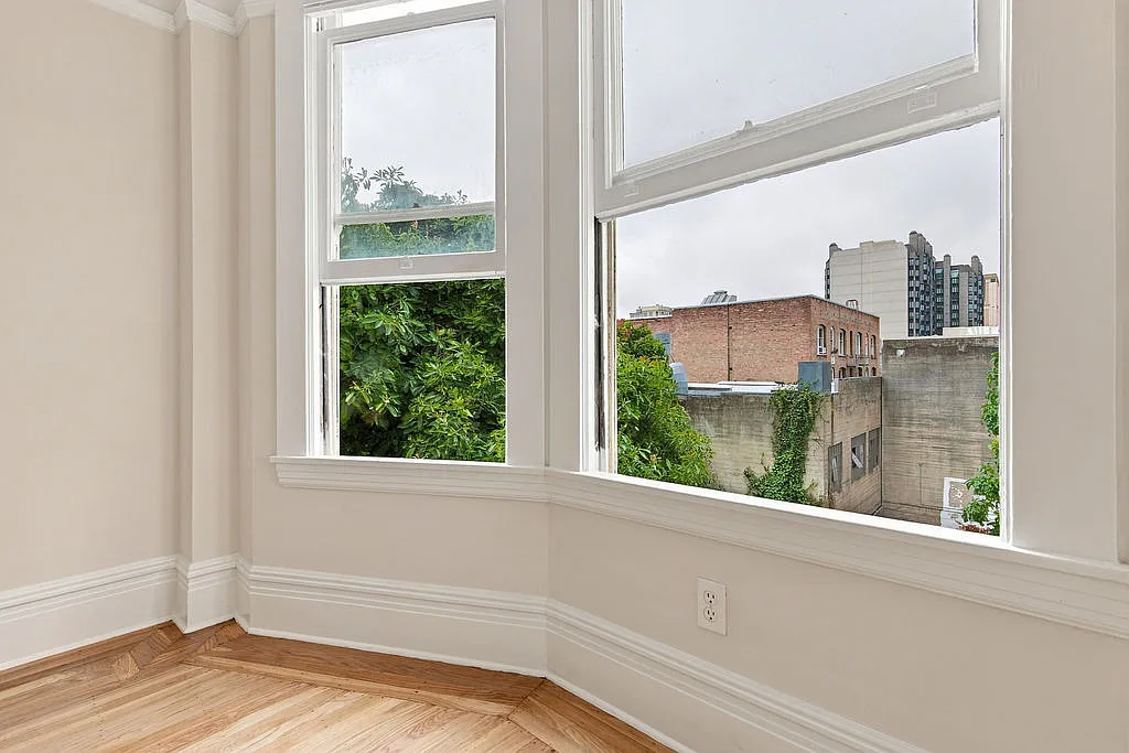 Studio, 448 sqft, $2,995 — Photo 4