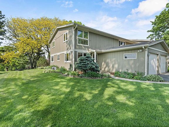 2nd image of 3542 Valley Ridge Road