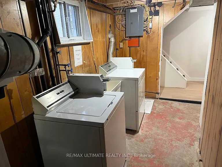 71 Claybrooke St #BASEMENT — Photo 9
