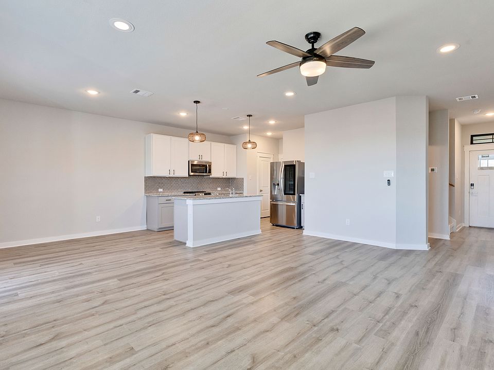 1st image of 253 Fieldwood Dr #C