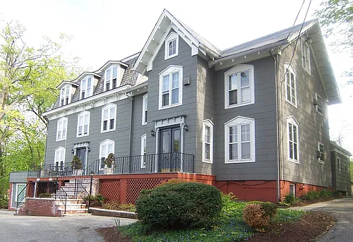 285 Hudson St #2 Photo 1