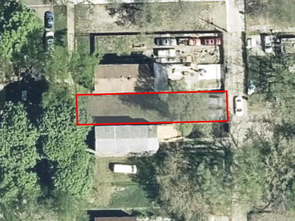 1st image of 6009 S Wood St