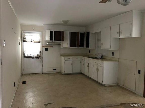 5th image of 3721 64th Ave