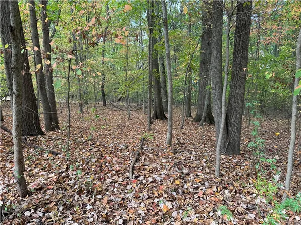 Wagon Wheel Ct Lot 57, Pulaski, PA 16143