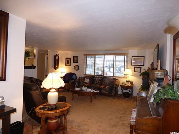 5th image of 1090 E Sterling Dr