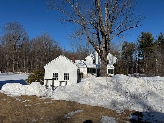 4th image of 100 Brooks Station Rd