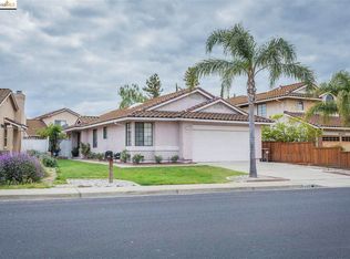 2812 Almondridge Dr, Antioch, CA 94509