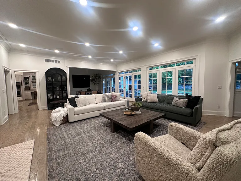 Waterside Ct — Photo 15