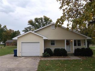 105 W Smith St, Smithton, MO 65350