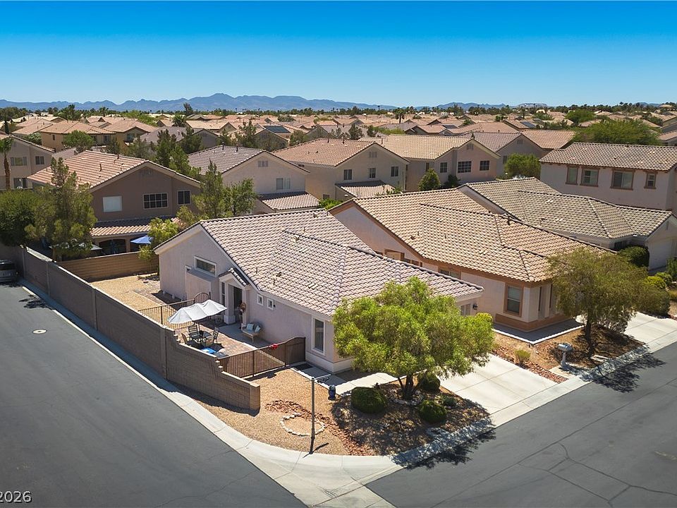 1st image of 138 Cooks Creek Ct
