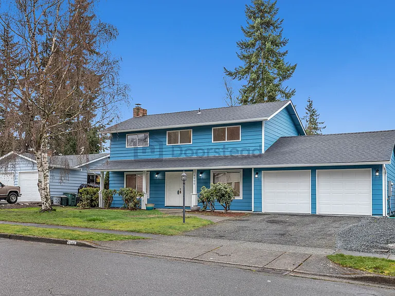 5300 172nd St SW — Photo 3