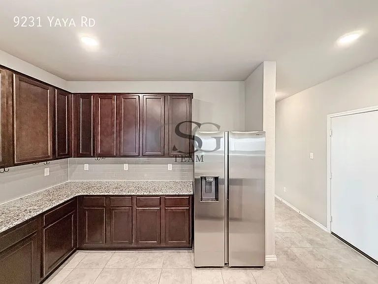 9231 Yaya Rd — Photo 14