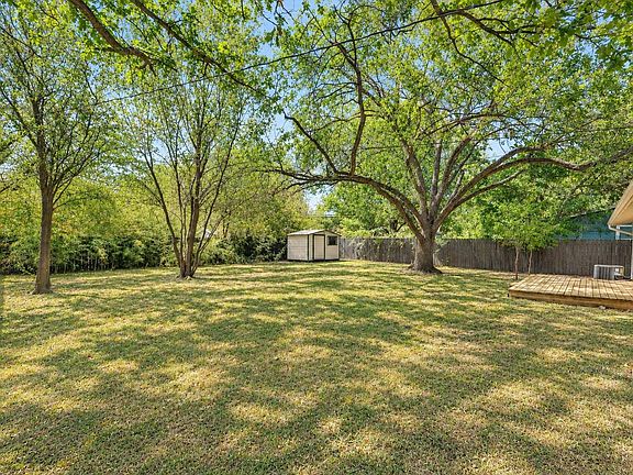 5th image of 1509 Ridgemont Dr