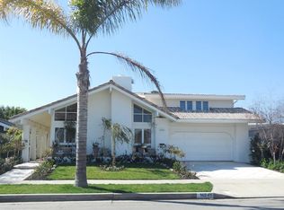 16741 Baruna Ln, Huntington Beach, CA 92649