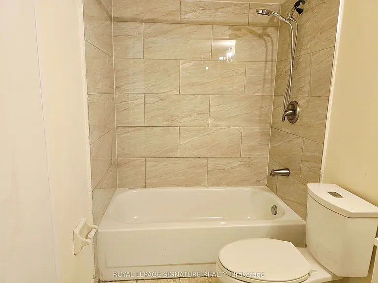 41 Markbrook Ln #213 — Photo 20
