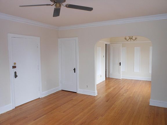 3rd image of 1410 N 52nd St APT 5