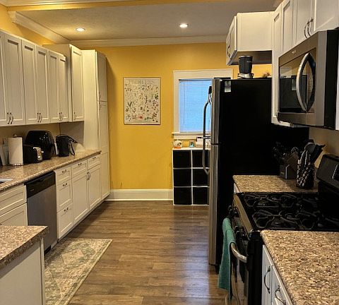 2nd image of 53385 Ironwood Rd