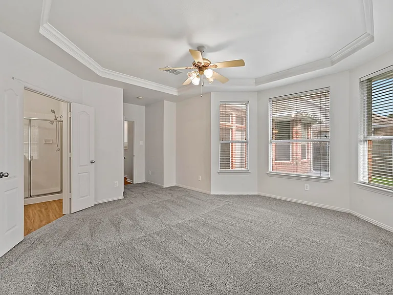 1711 Peregrine Dr — Photo 16