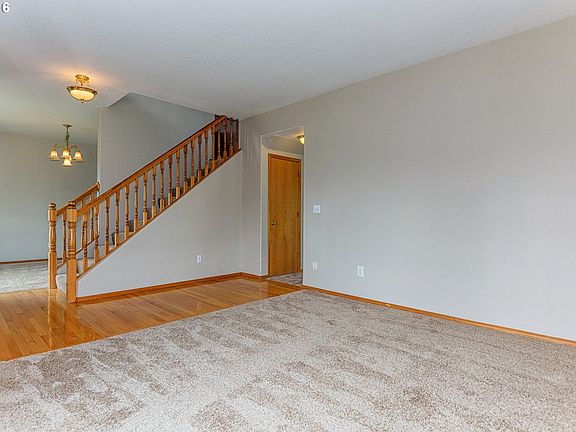 5th image of 19910 NE 253rd Cir