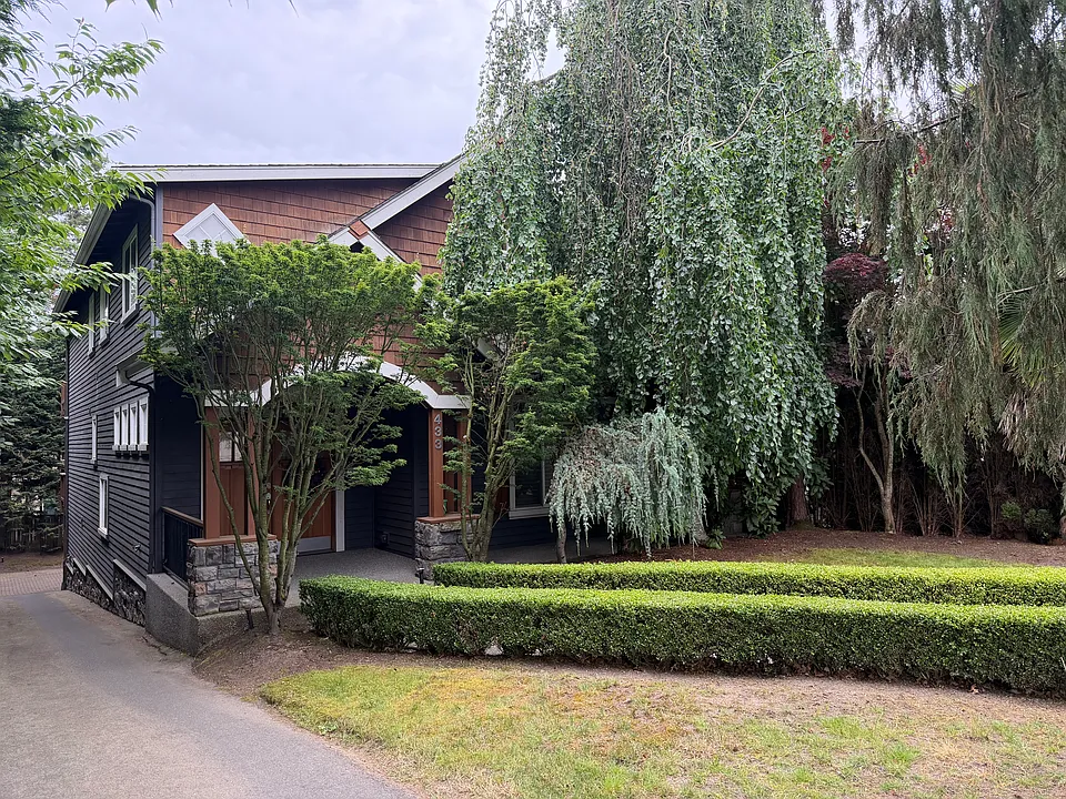 433 7th Ave