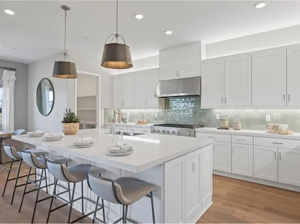 24508 Camino Flauta, Valencia, CA 91354