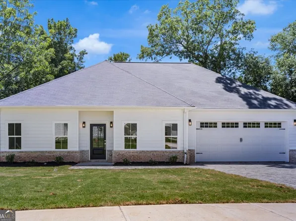 614 Glendale Rd, Scottdale, GA 30079