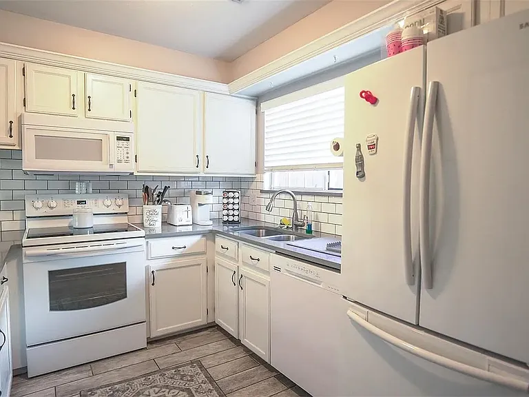 3453 S Ammons St — Photo 3