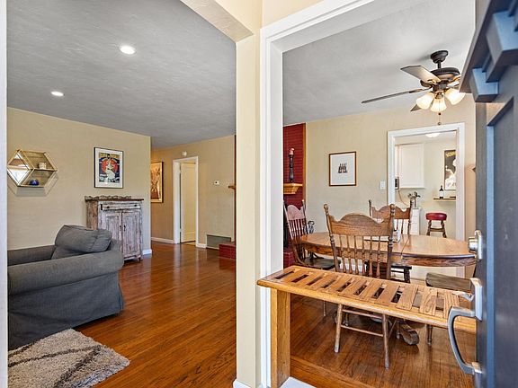 3rd image of 846 Wilmac Avenue