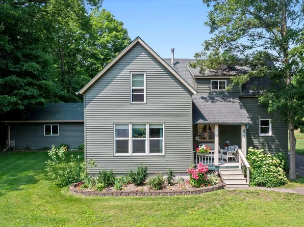 1675 3rd Ave, Cumberland, WI 54829