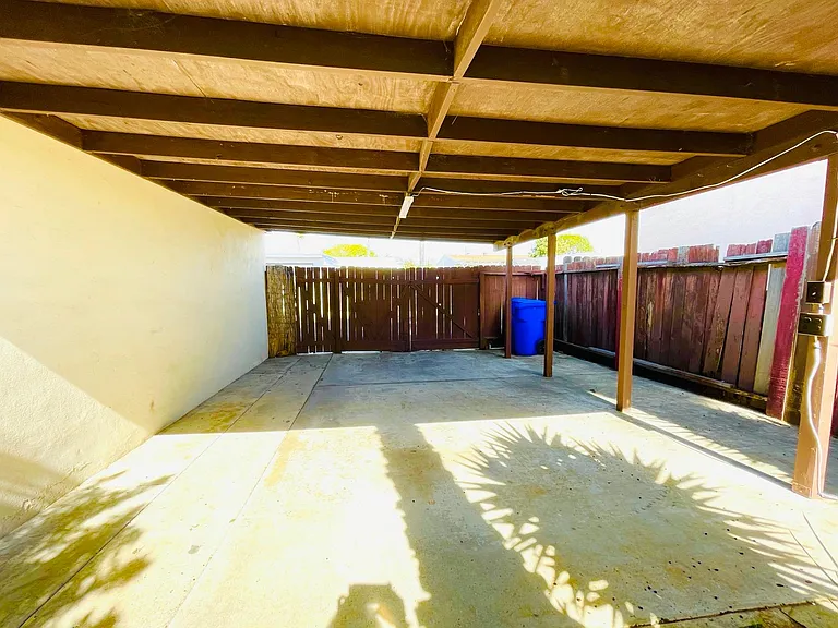 Carport