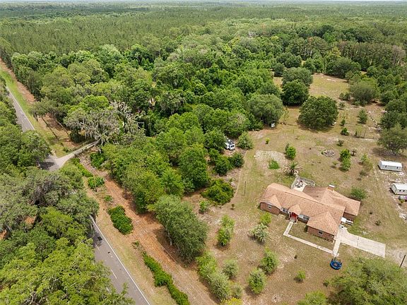 2nd image of 2919 SE COUNTY ROAD 234 LOT 15
