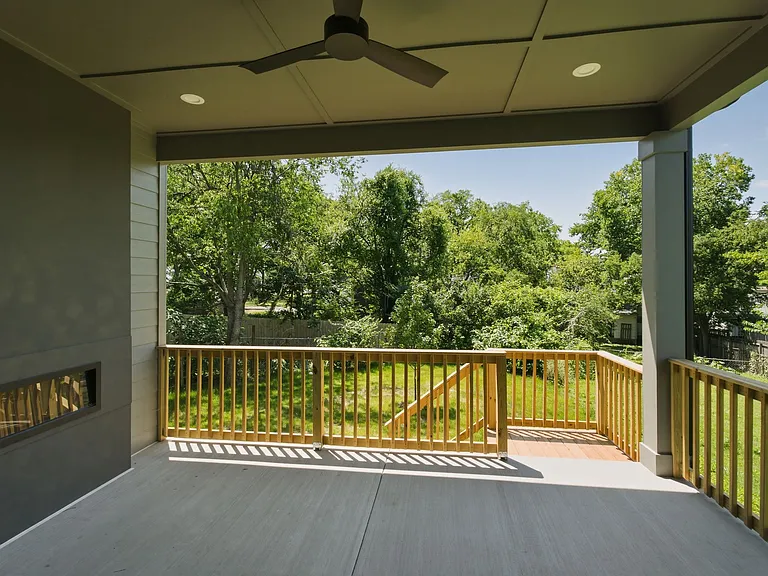 731B Croley Dr — Photo 33
