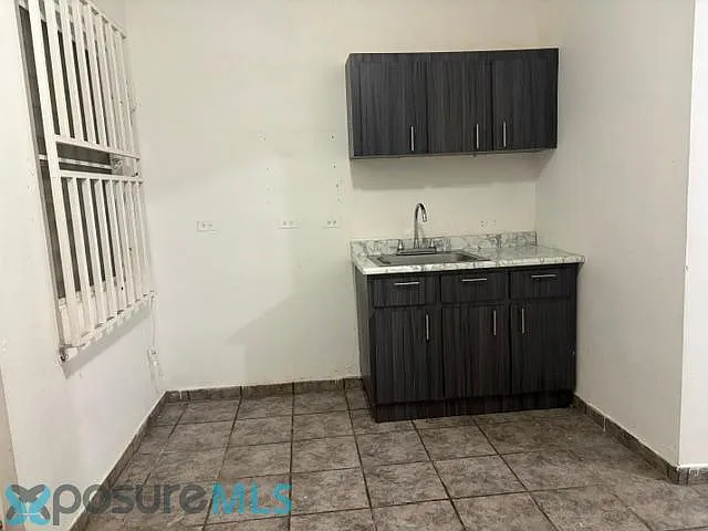 Apto G Ave. Parana #1615 — Photo 2