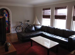 2752 N Bartlett Ave, Milwaukee, WI 53211