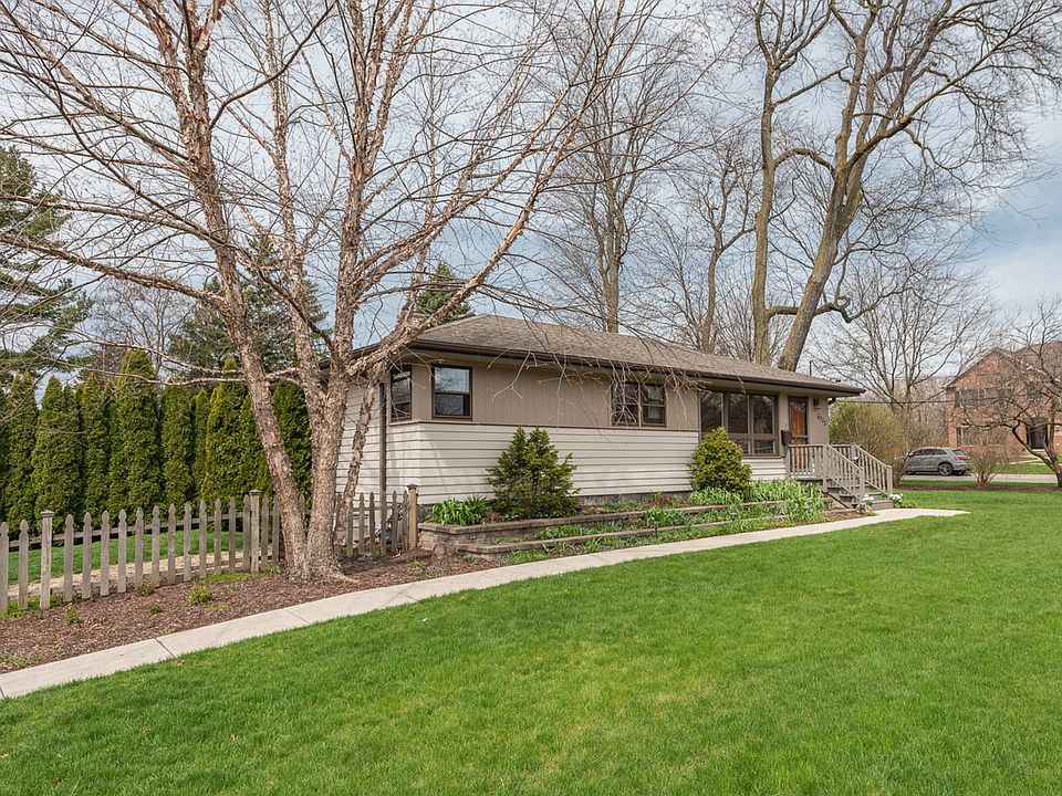 6112 Dunham Rd, Downers Grove, IL 60516 Zillow