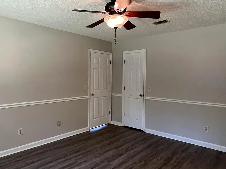 753 Melissa Dr — Photo 5