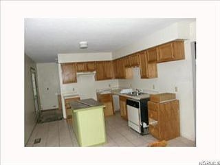 1st image of 1251 Oxford Dr