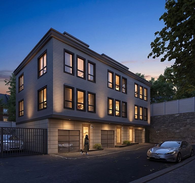 1st image of 6 Sumner Pl #6