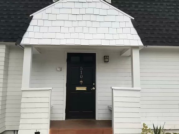 2nd image of 510 Linden Ave #B