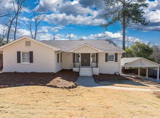 1765 Shades View Ln, Vestavia Hills, AL 35216