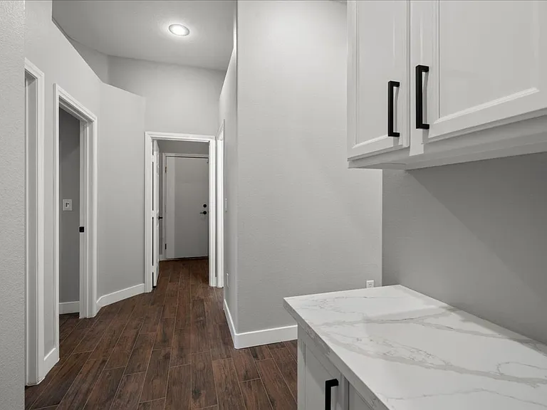 10101 Pinnacle View Pl — Photo 23