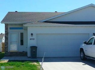 4552 Prairie Dr S, Moorhead, MN 56560