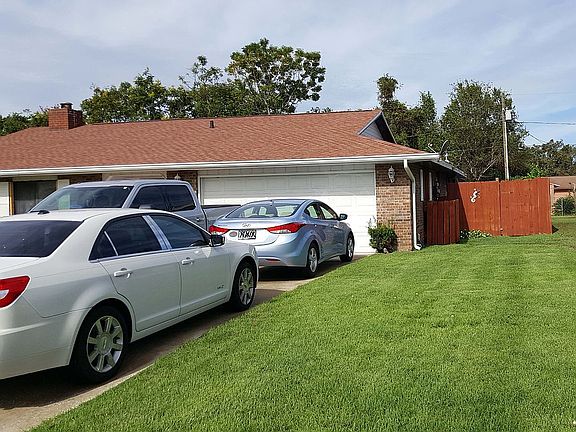 2nd image of 1124 Stillwater Ave