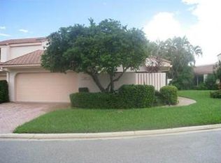7392 Woodmont Ct, Boca Raton, FL 33434