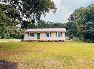 120 Pine Street Ext, Campobello, SC 29322